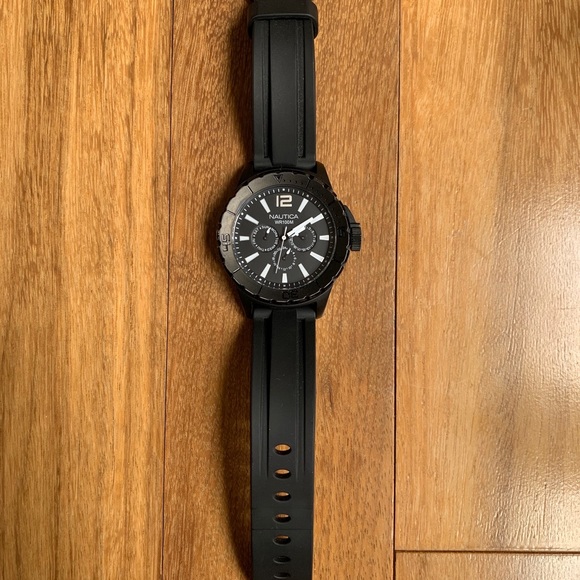 Men’s Nautica Black water resistant watch - Picture 1 of 6